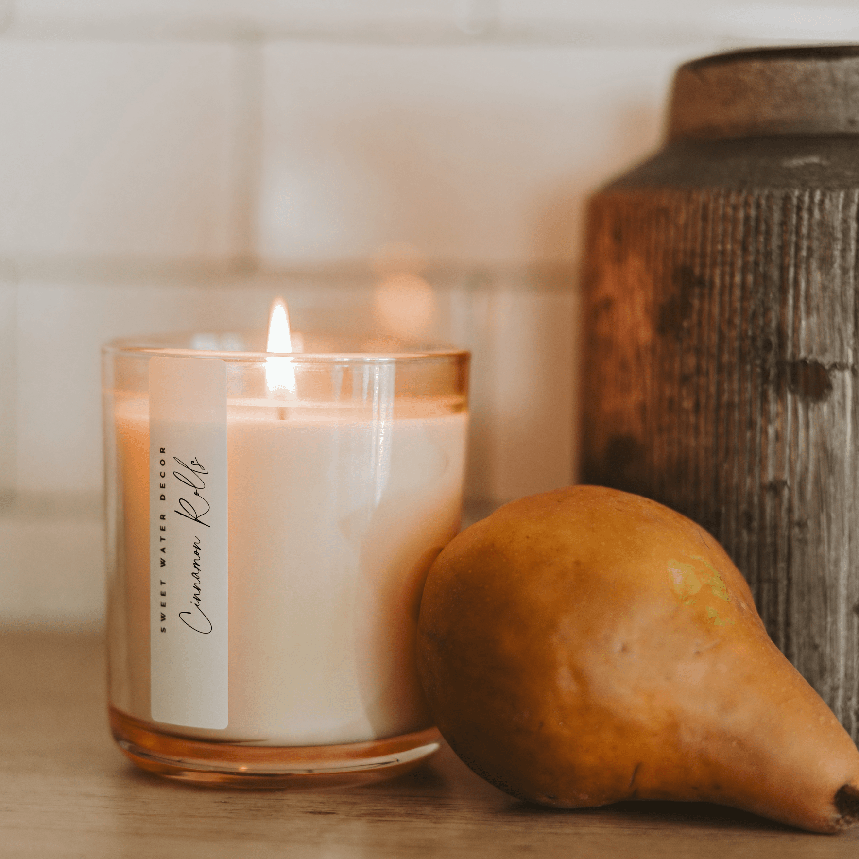 Cinnamon Rolls Soy Candle (12 oz Tinted Glass Jar)